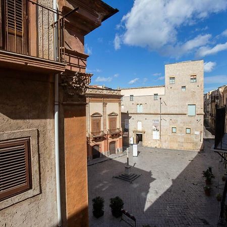 La Stanza Del Vicolo Apartment ปาแลร์โม ภายนอก รูปภาพ
