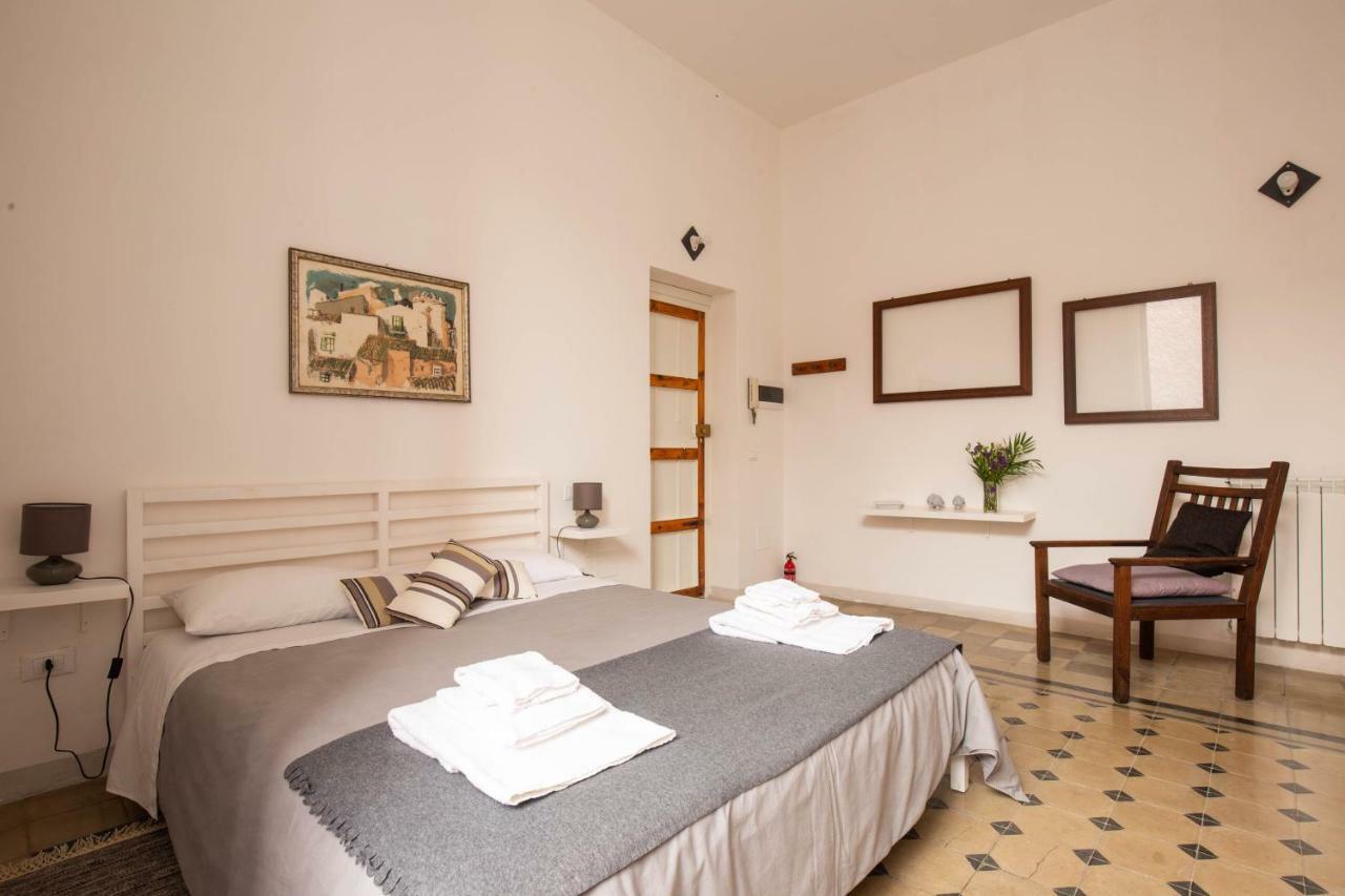 La Stanza Del Vicolo Apartment ปาแลร์โม ภายนอก รูปภาพ